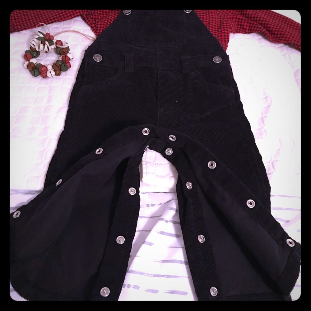 Kids clothing